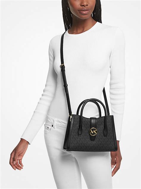 michael kors gabby small logo satchel|Gabby Small Logo Satchel – Michael Kors Pre.